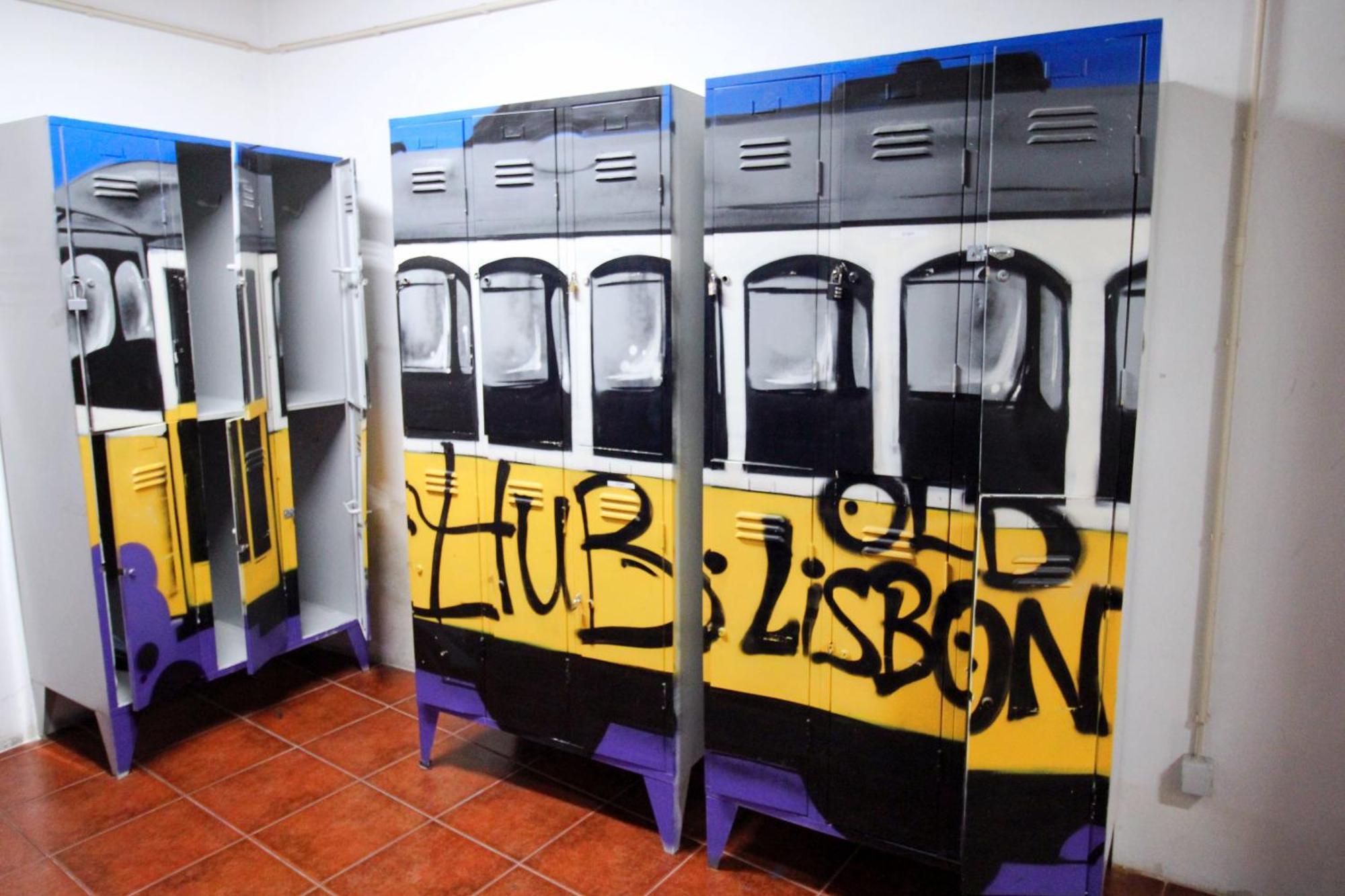 Wot New Lisbon Hostel Exterior photo