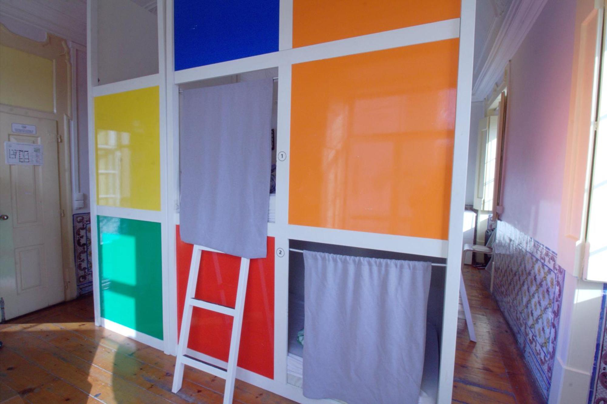 Wot New Lisbon Hostel Exterior photo